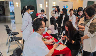切脉问诊送健全，暖心服务进企业——合肥J9集团携手广瑞医疗发展“健全进企业”义诊活动
